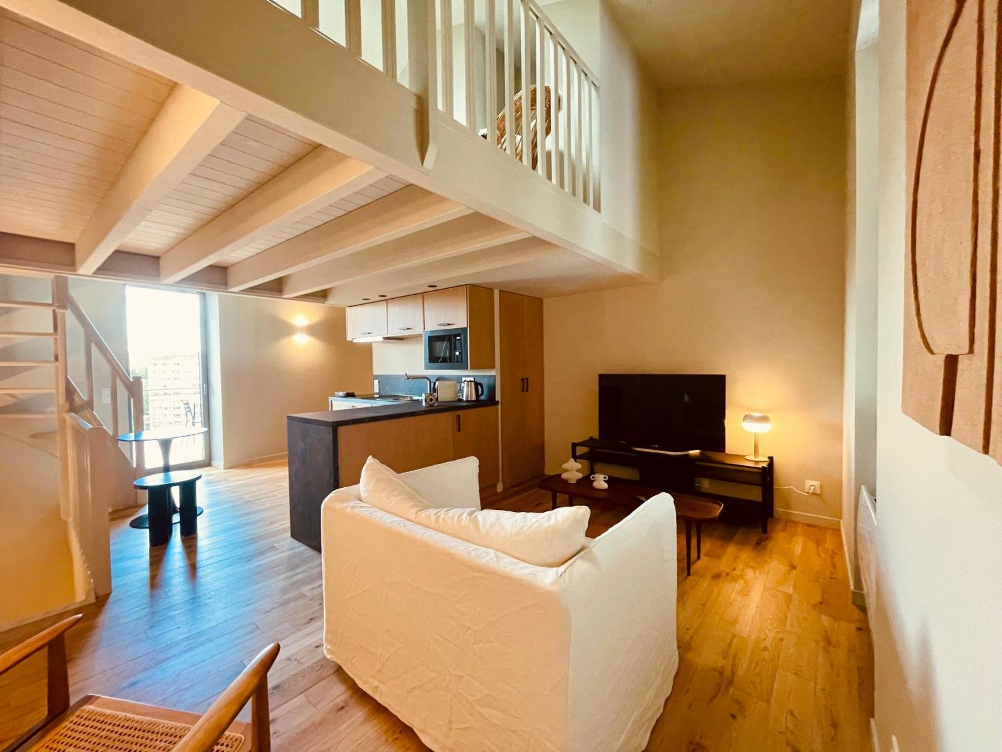 Les Suites D'Angouleme - Proche Gare Et Centre Ville - Haut De Gamme Ngoại thất bức ảnh