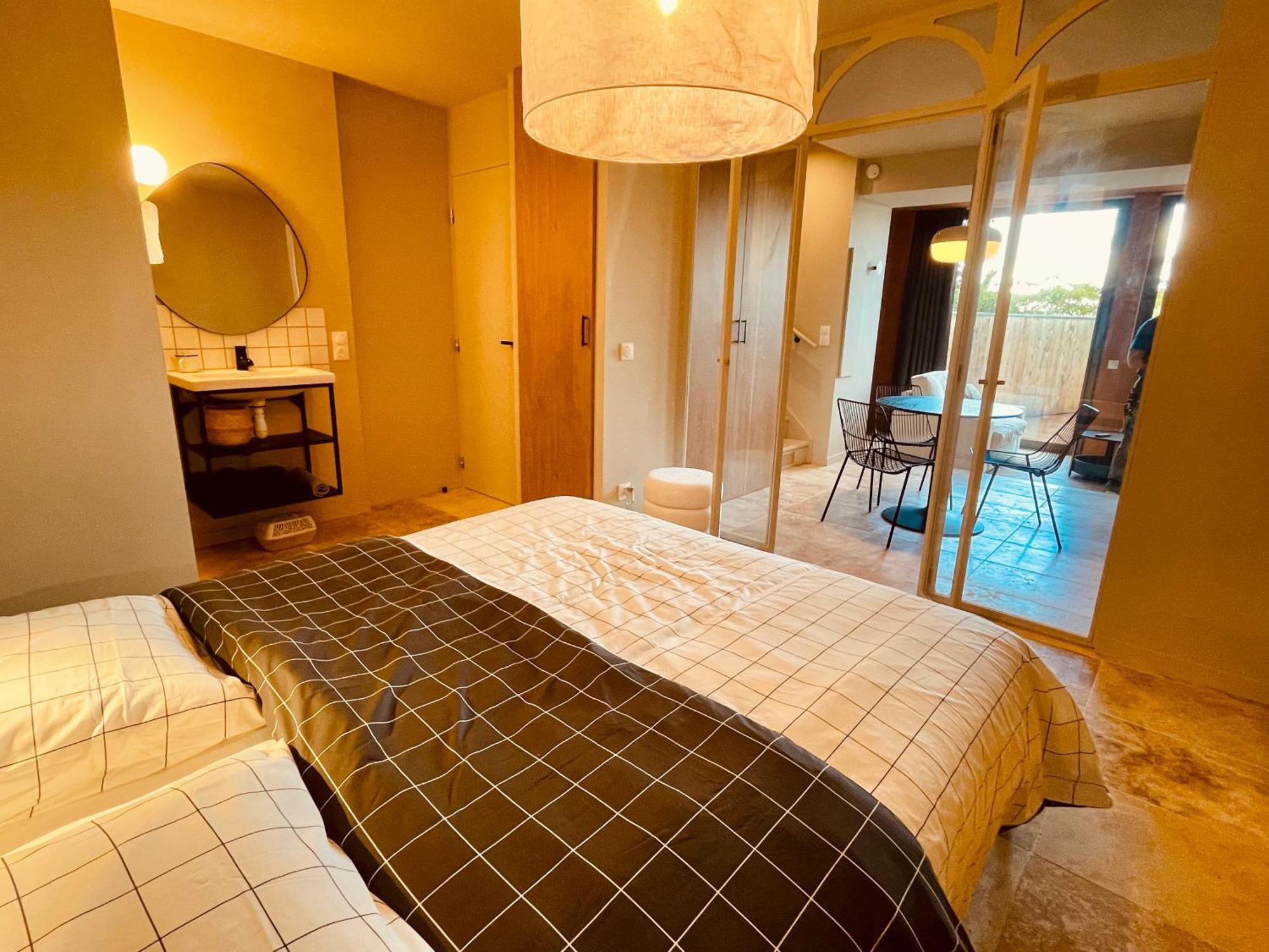 Les Suites D'Angouleme - Proche Gare Et Centre Ville - Haut De Gamme Ngoại thất bức ảnh