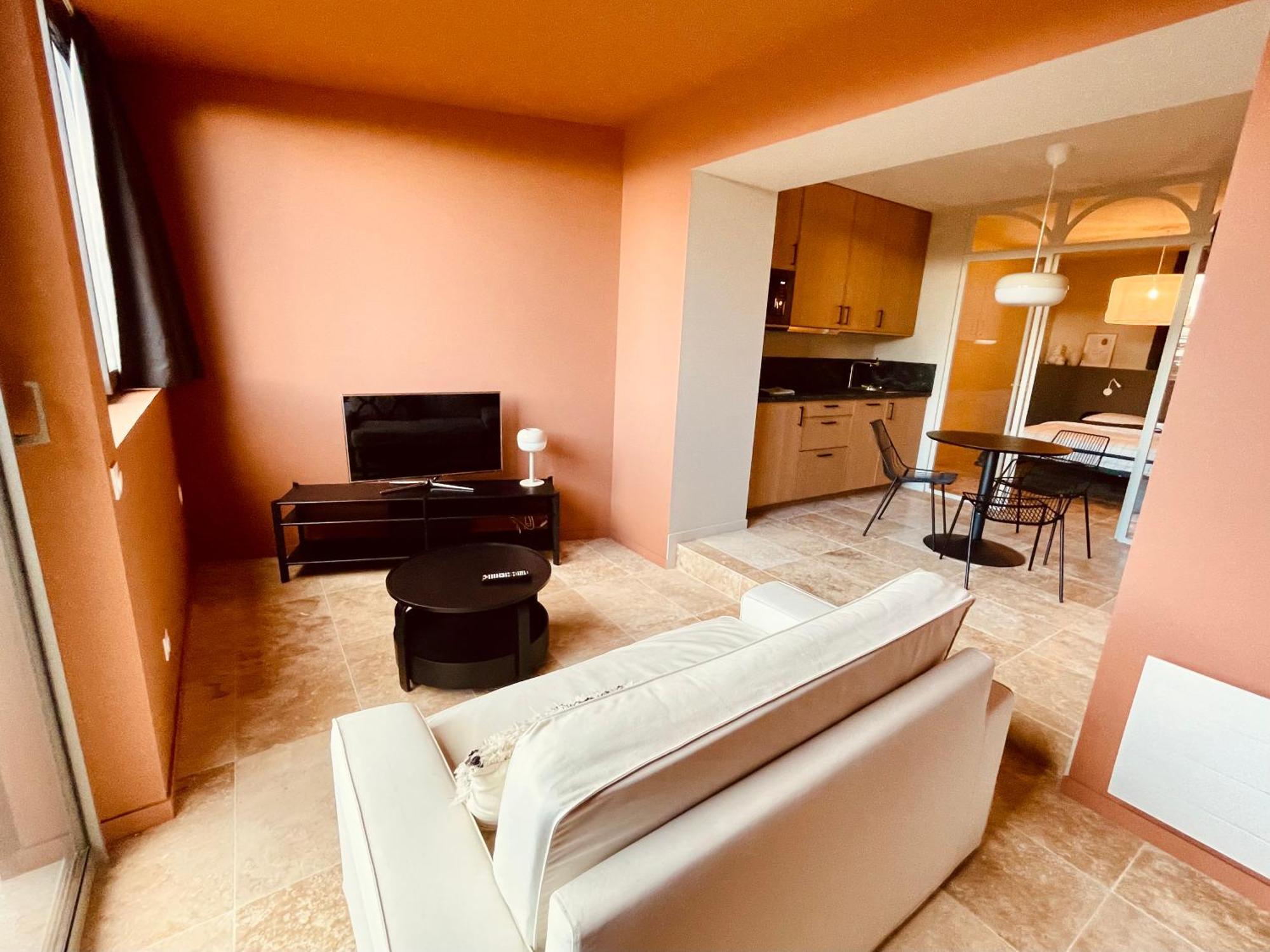 Les Suites D'Angouleme - Proche Gare Et Centre Ville - Haut De Gamme Ngoại thất bức ảnh