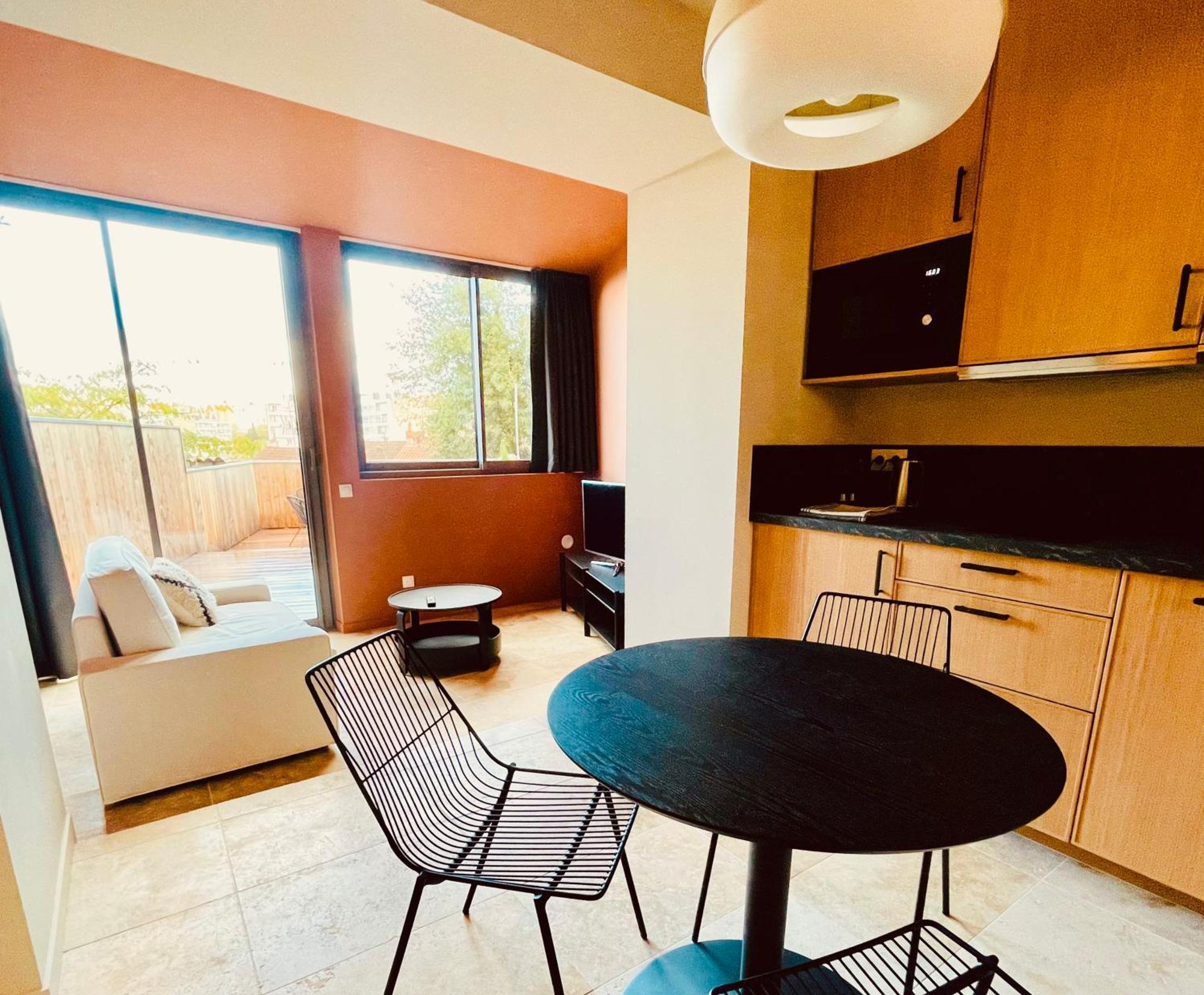 Les Suites D'Angouleme - Proche Gare Et Centre Ville - Haut De Gamme Ngoại thất bức ảnh